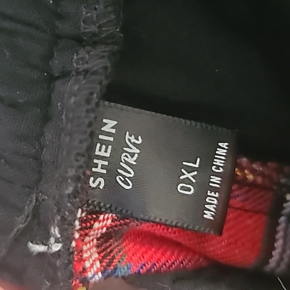 plaid red and black joggers shein - Picture 2 of 2